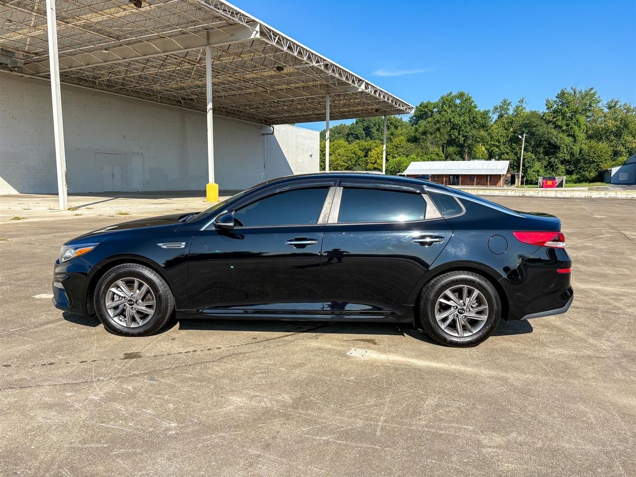 Kia Optima  2020