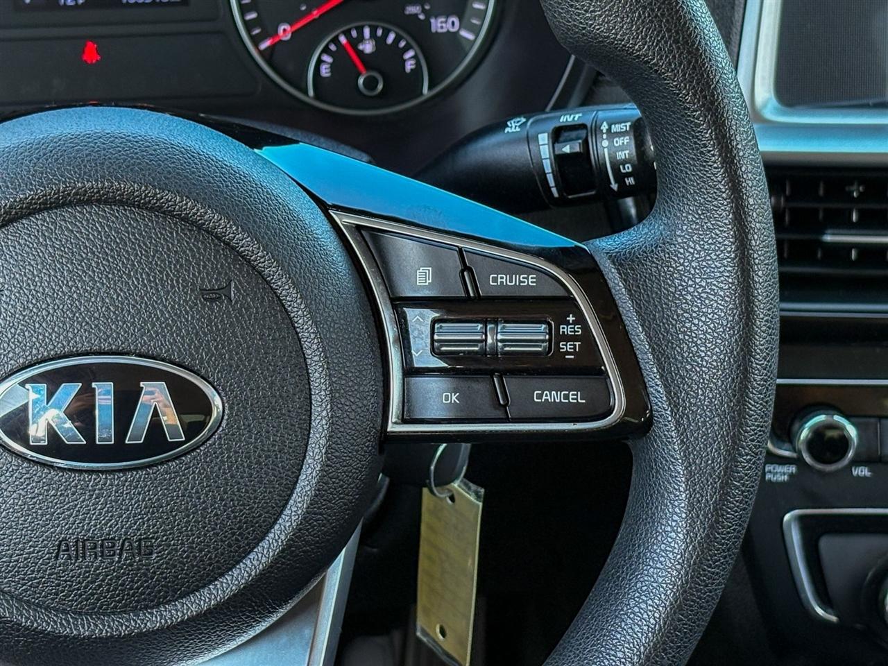 Kia Optima  2020