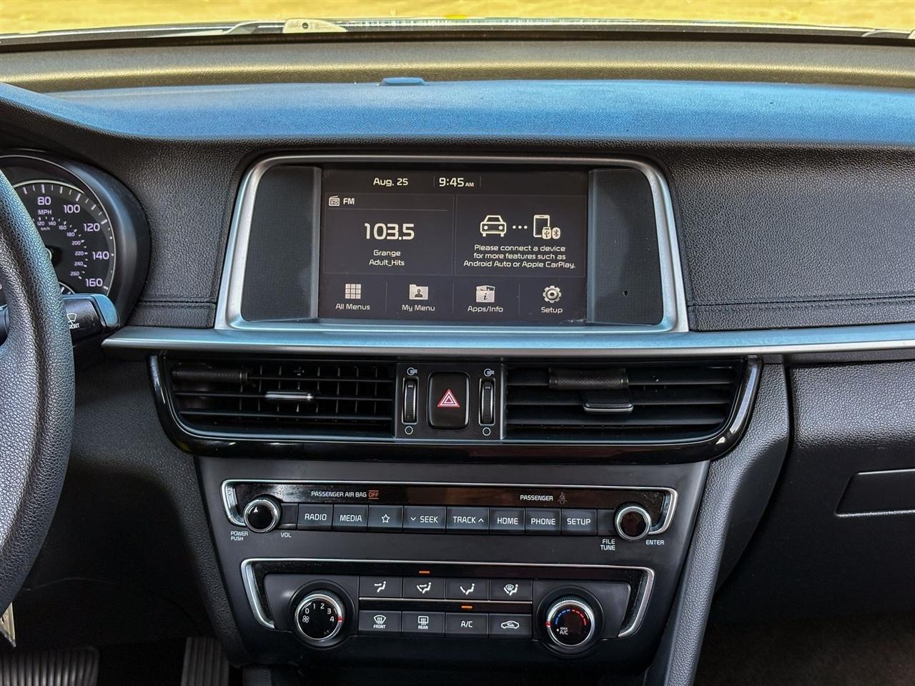 Kia Optima  2020