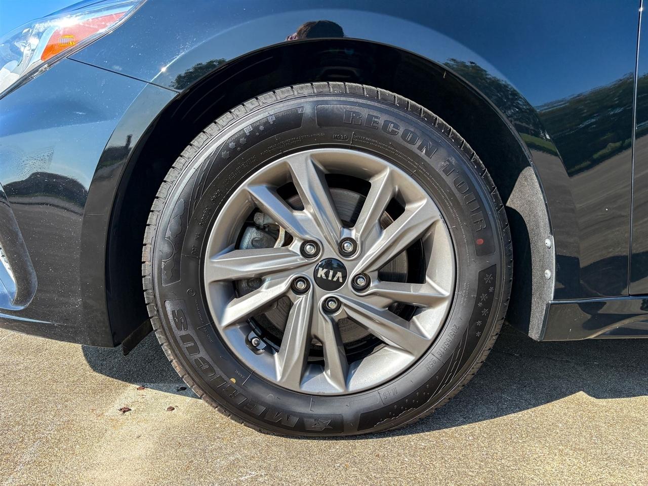 Kia Optima  2020