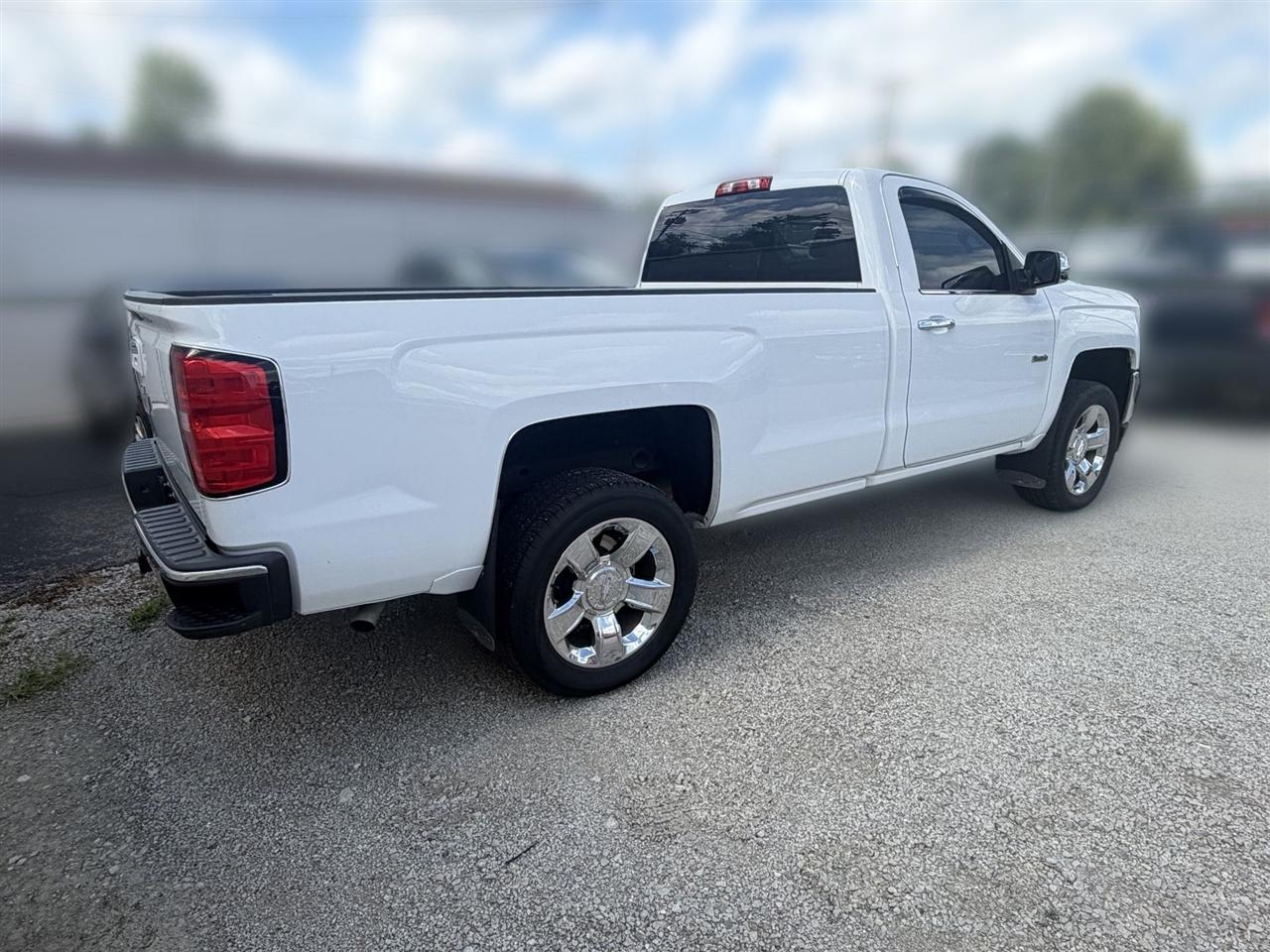 Chevrolet Silverado 1500  2018