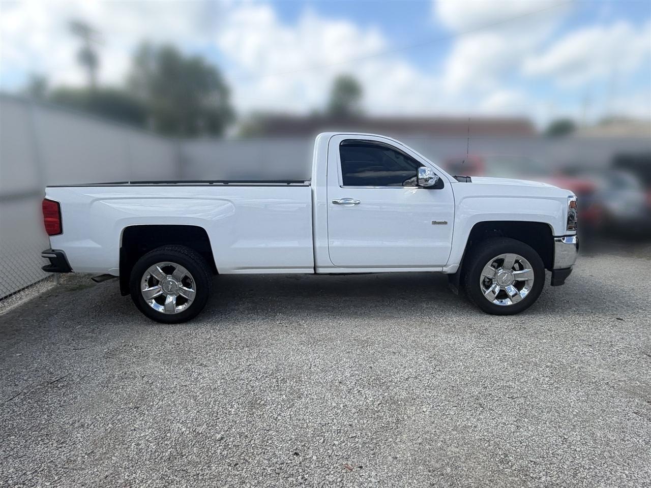Chevrolet Silverado 1500  2018