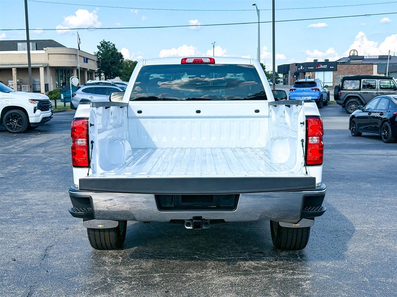 Chevrolet Silverado 1500  2018