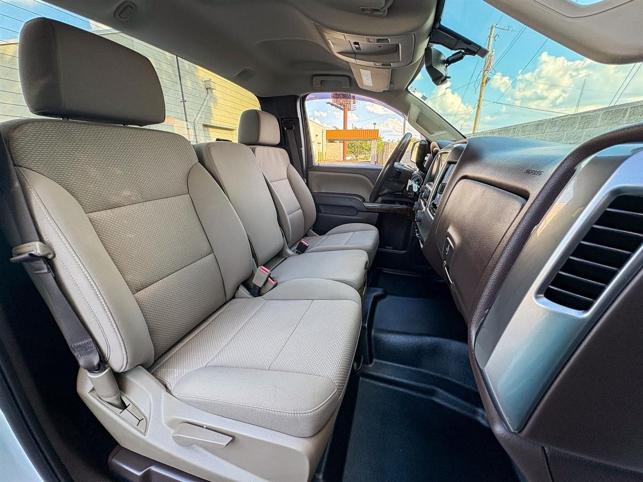Chevrolet Silverado 1500  2018