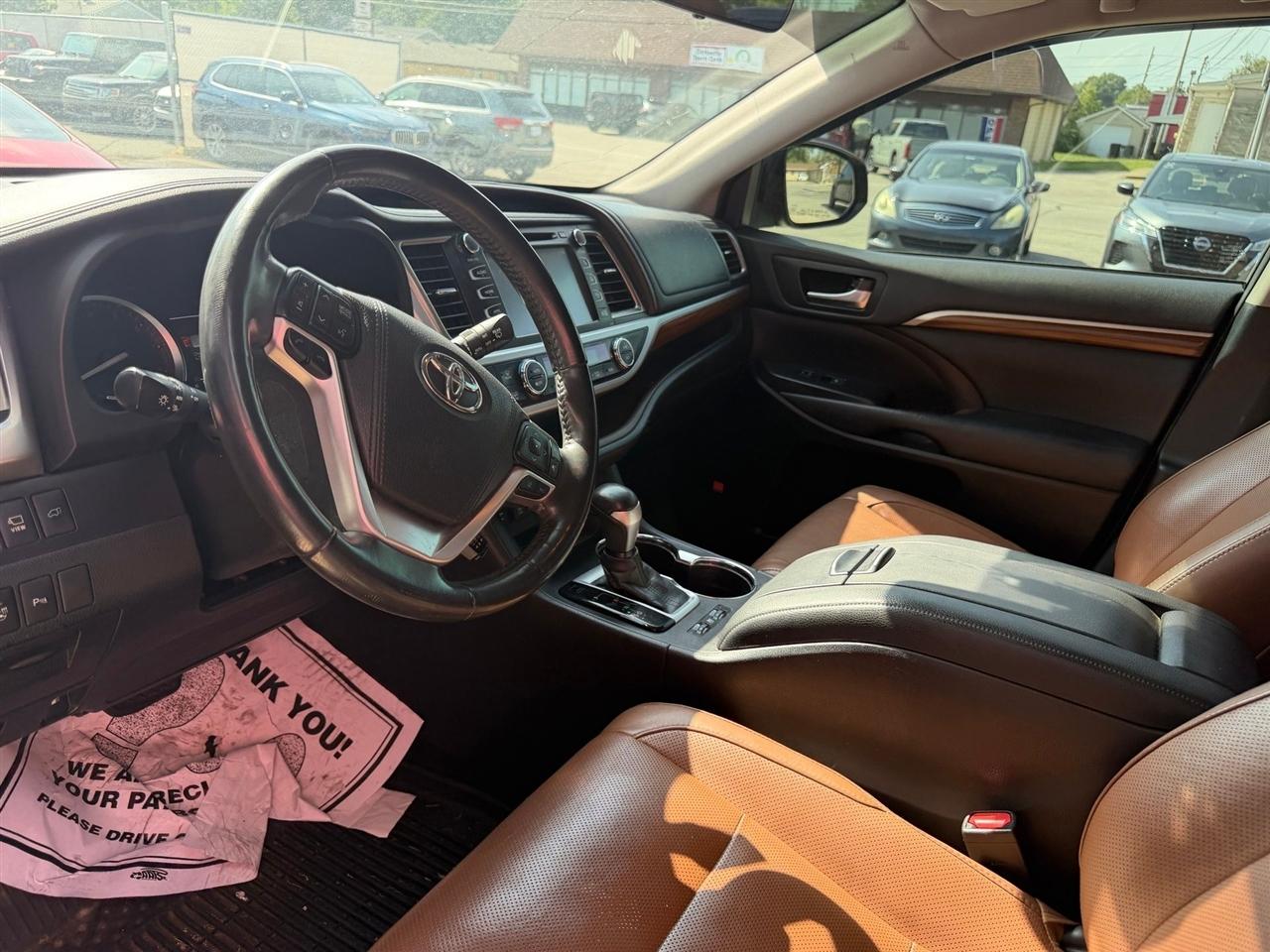Toyota Highlander  2019