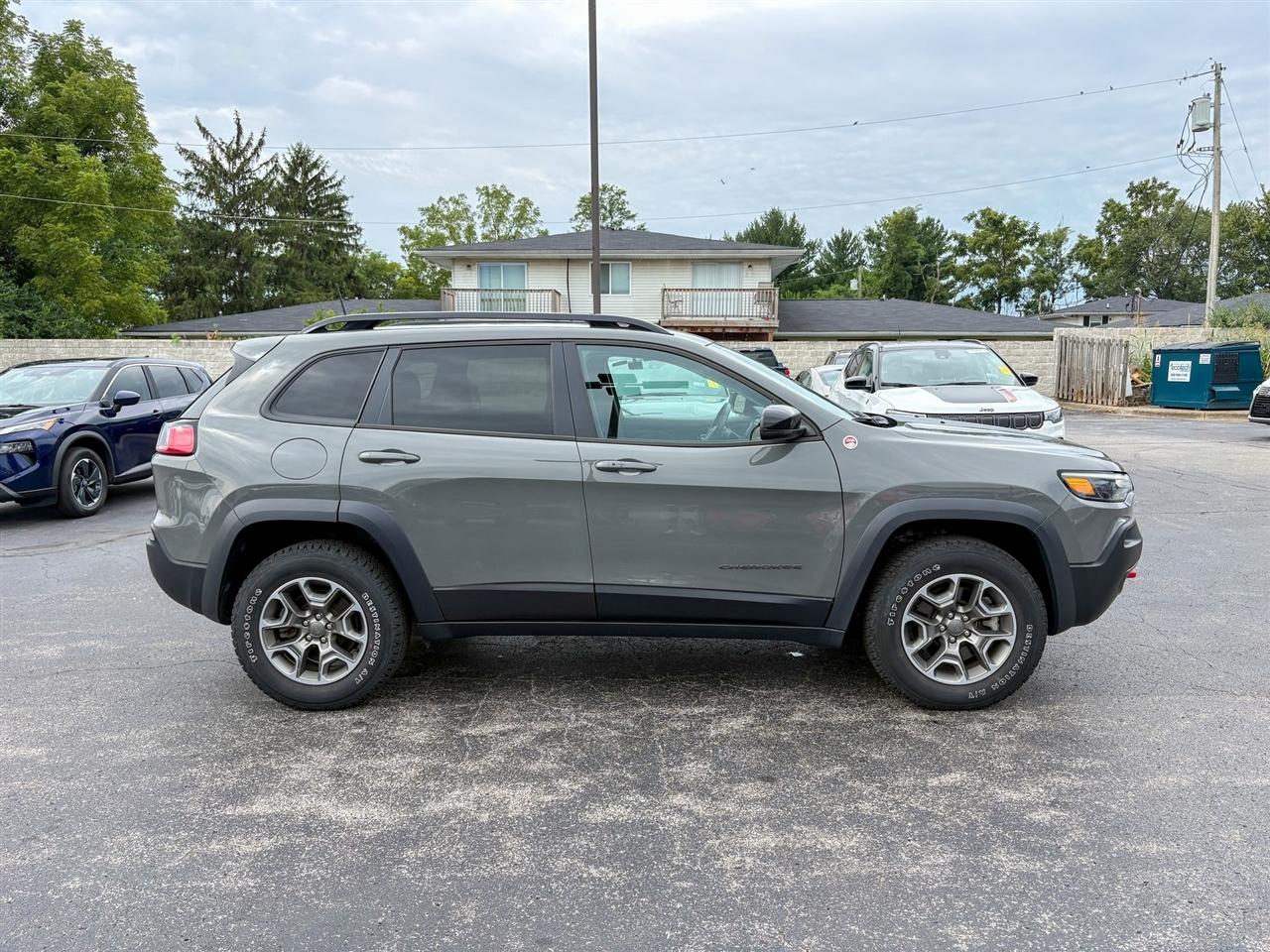 Jeep Cherokee  2022