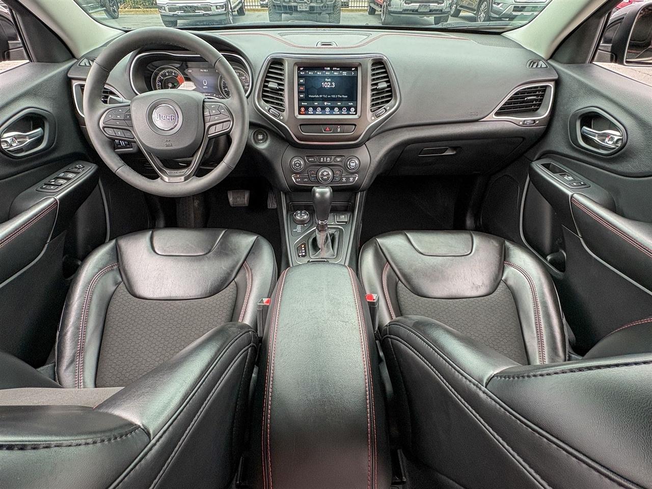 Jeep Cherokee  2022