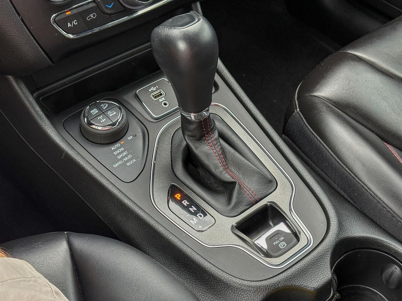 Jeep Cherokee  2022