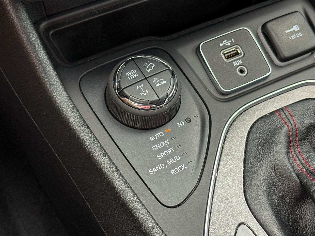 Jeep Cherokee  2022