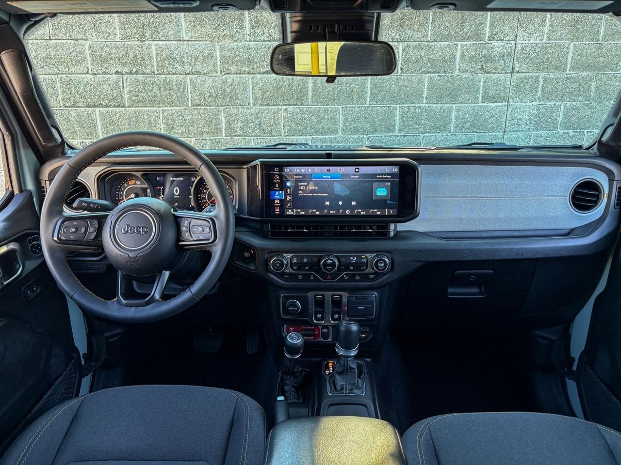 Jeep Wrangler  2024