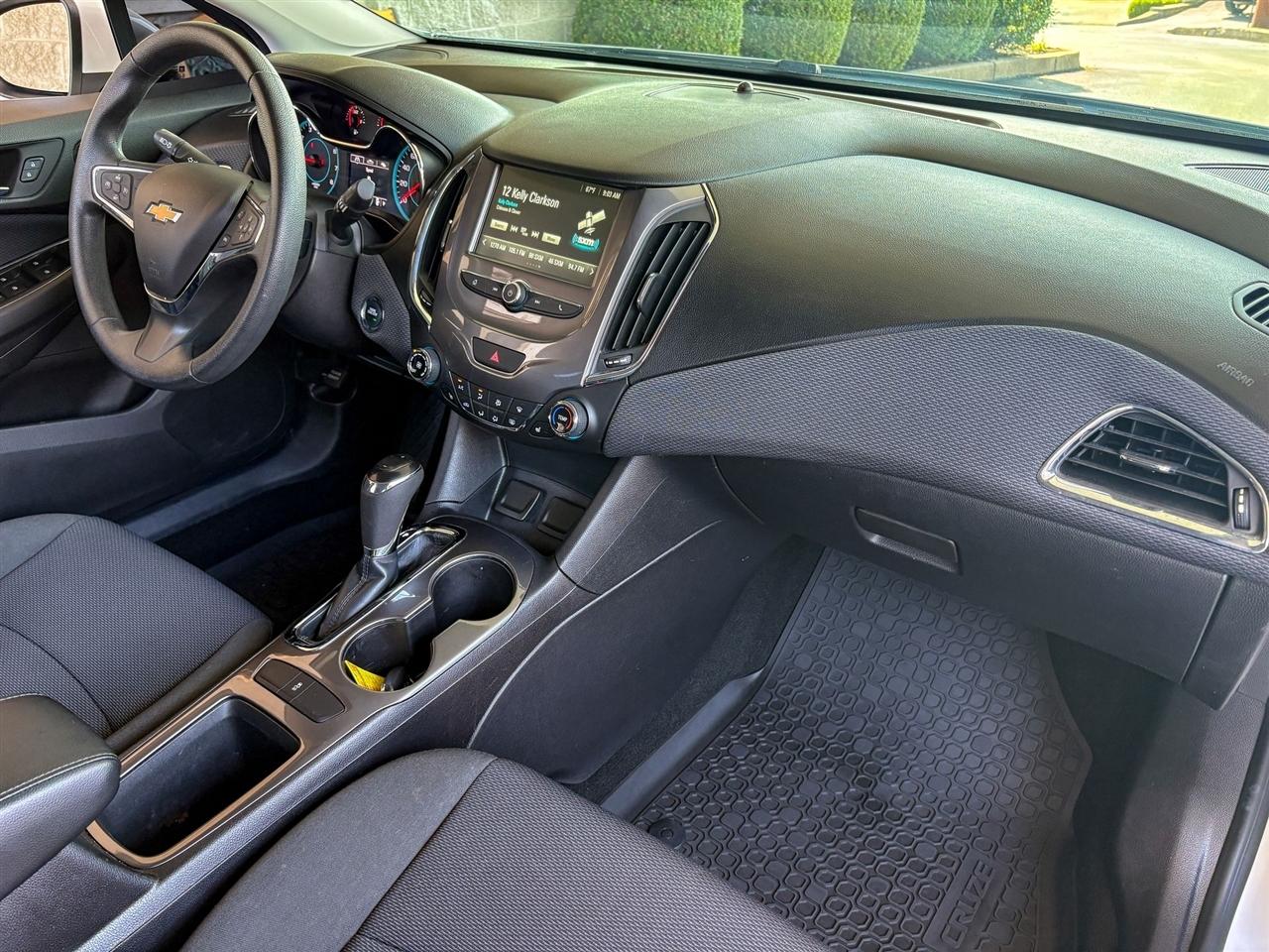 Chevrolet Cruze  2017