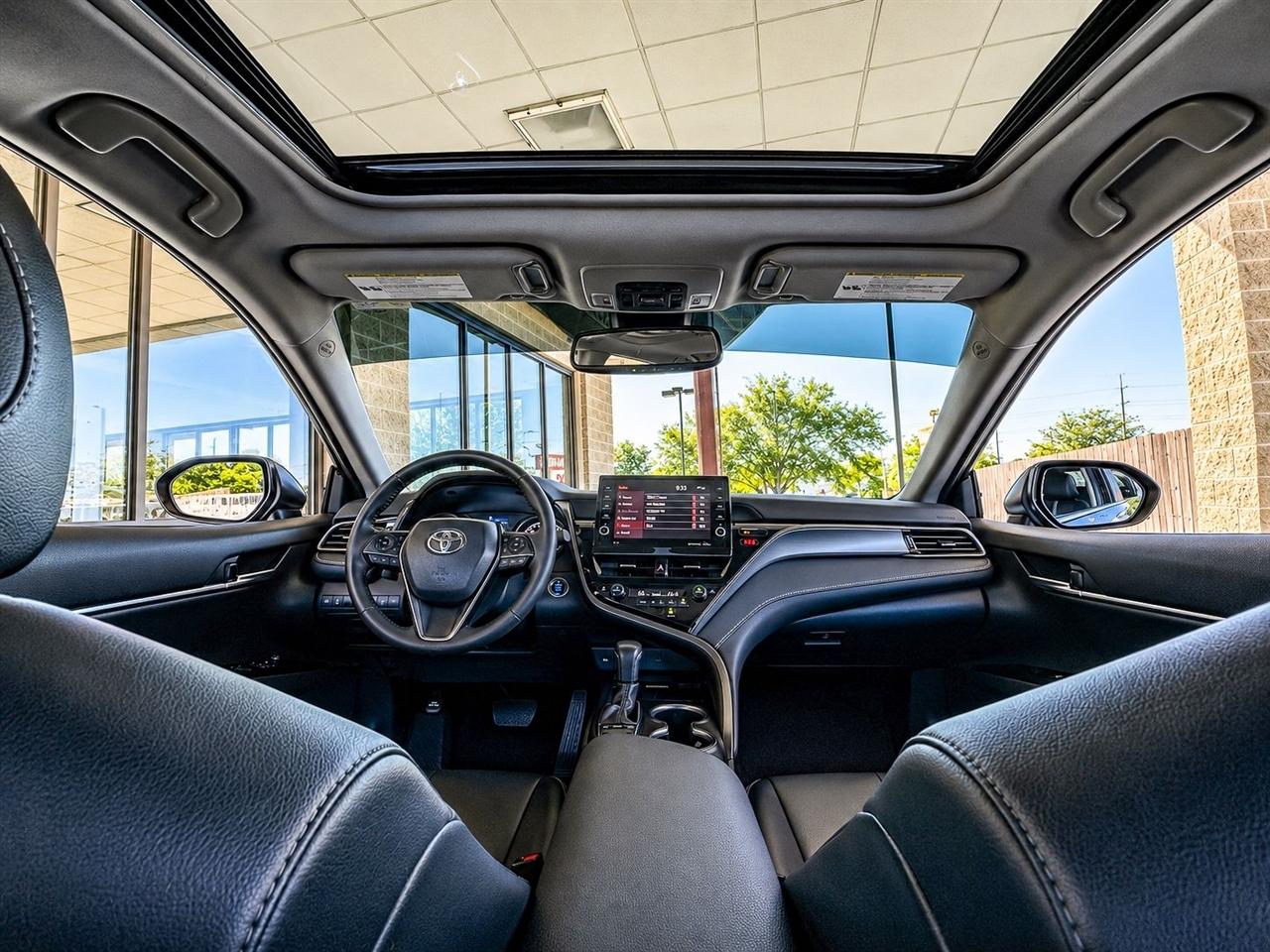 Toyota Camry  2024
