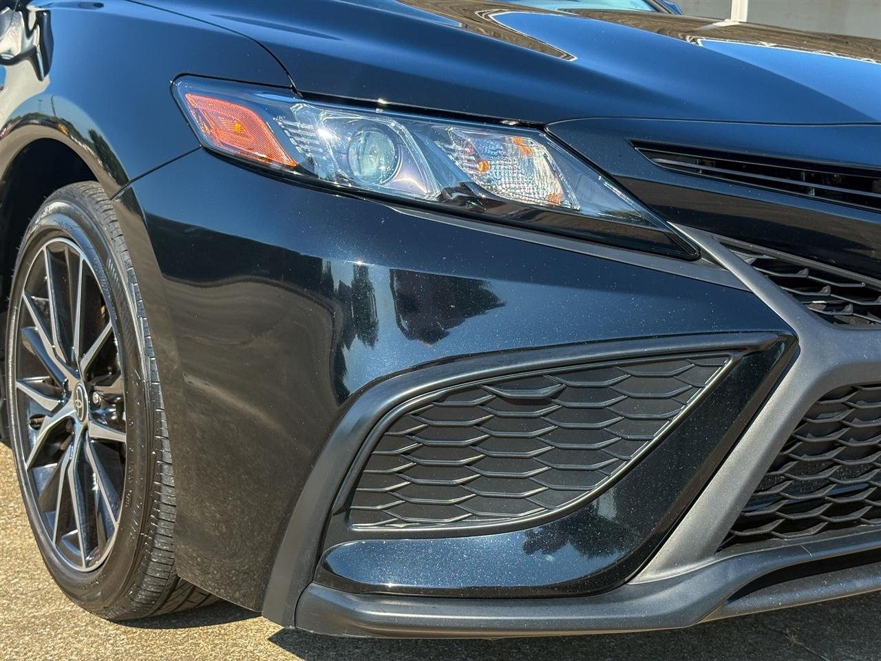 Toyota Camry  2024