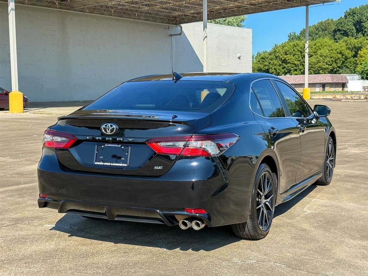 Toyota Camry  2024