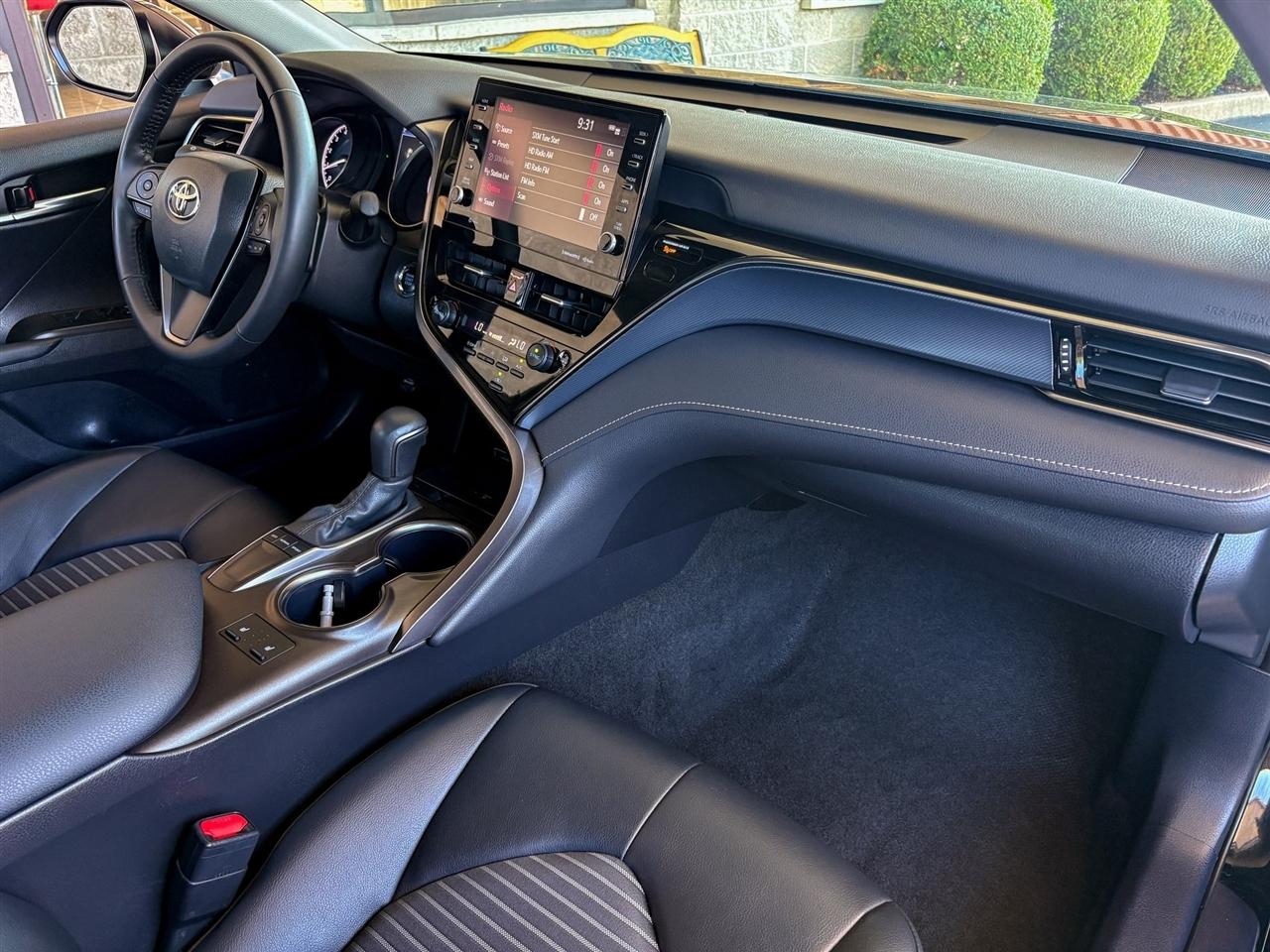 Toyota Camry  2024