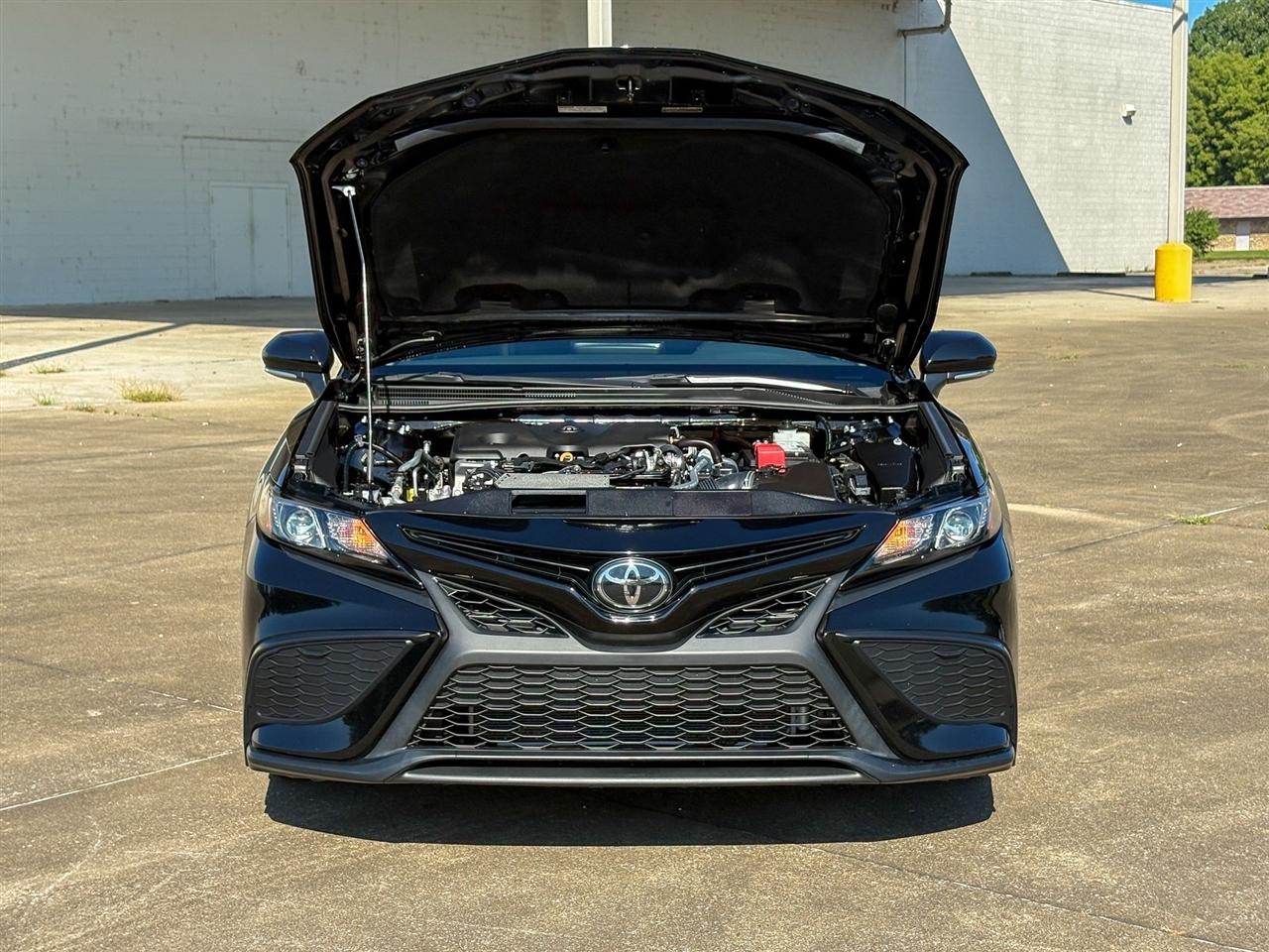 Toyota Camry  2024