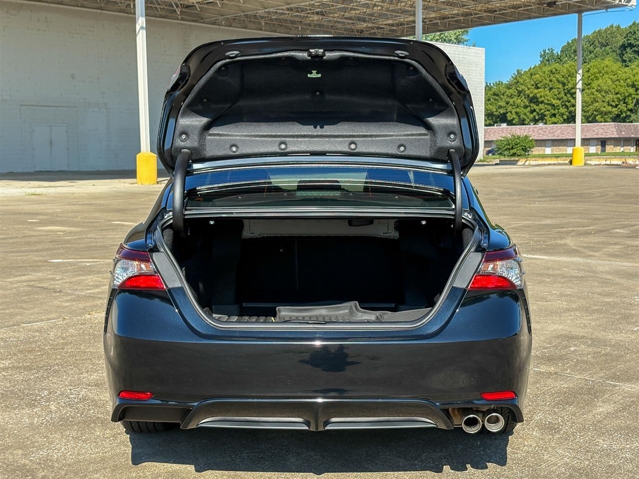 Toyota Camry  2024