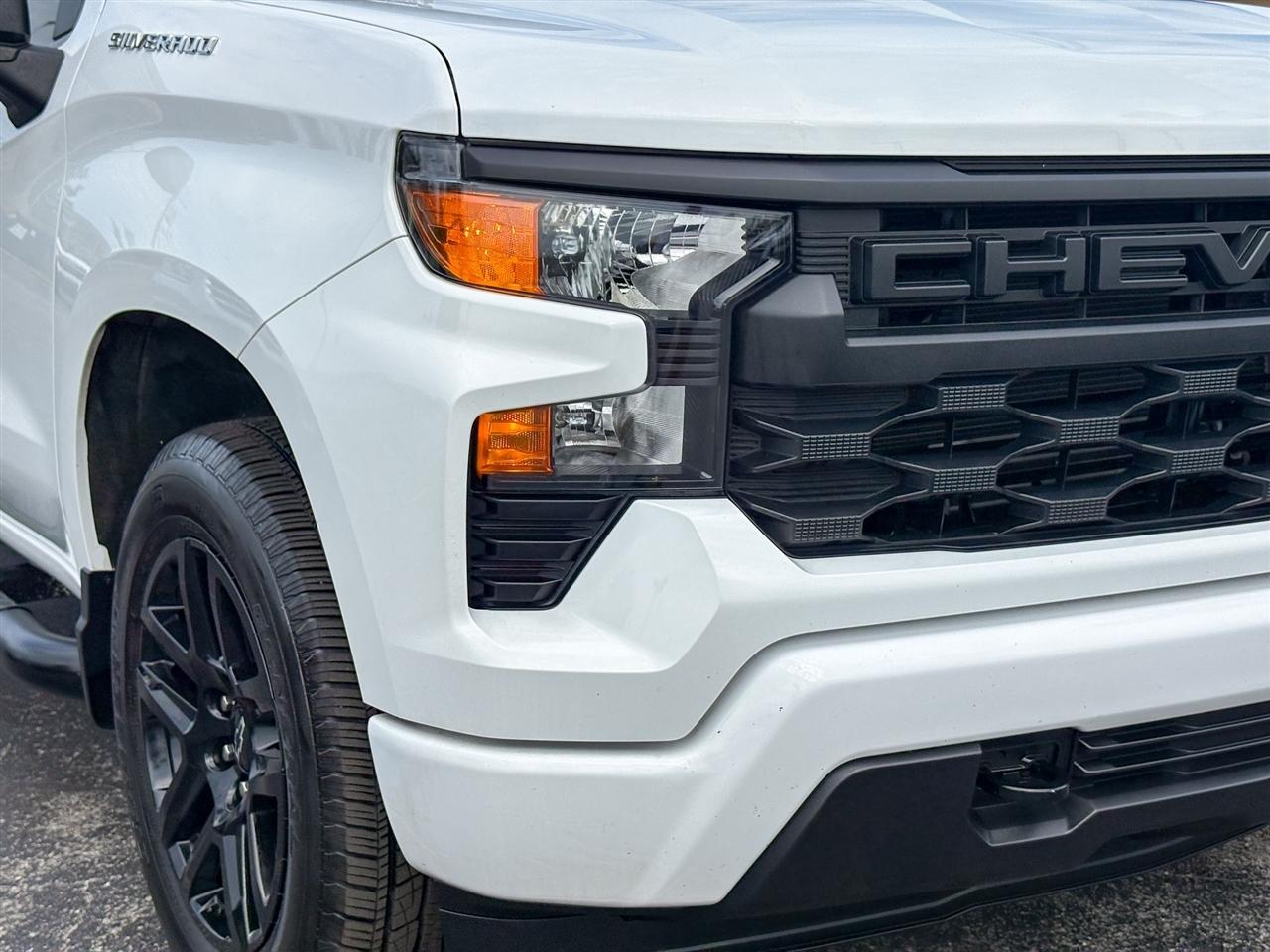 Chevrolet Silverado 1500  2025