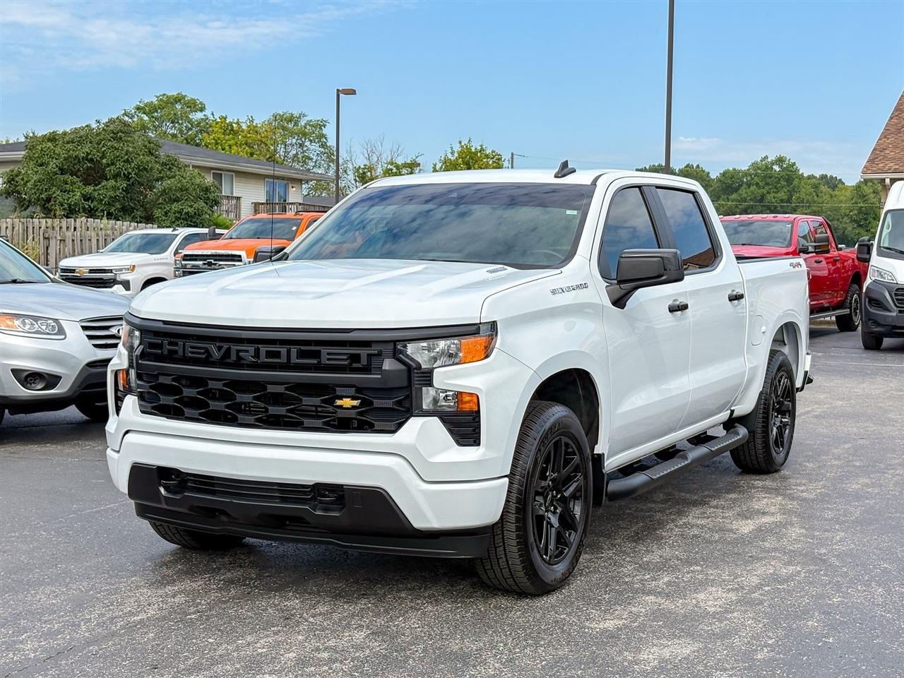 Chevrolet Silverado 1500  2025