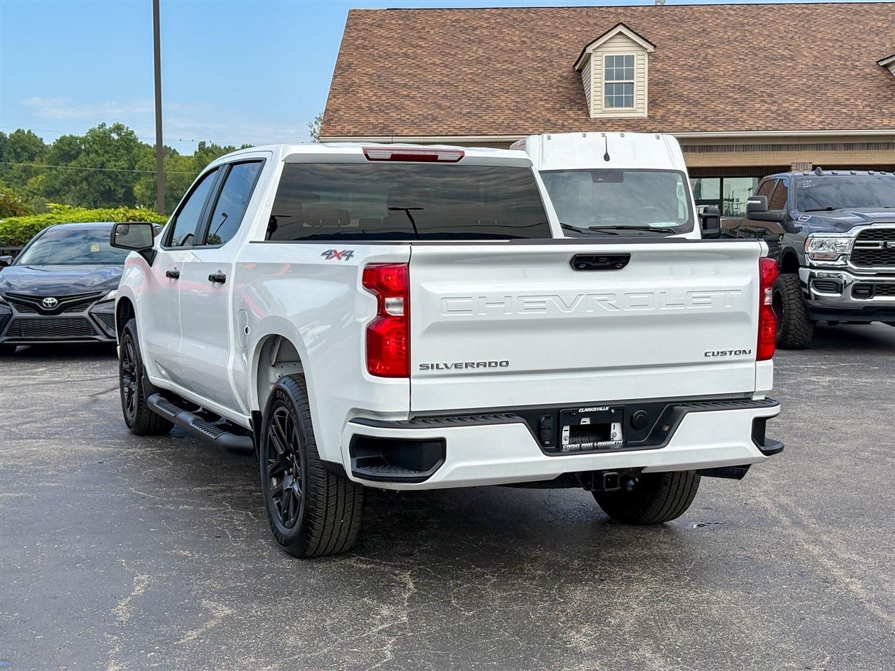 Chevrolet Silverado 1500  2025