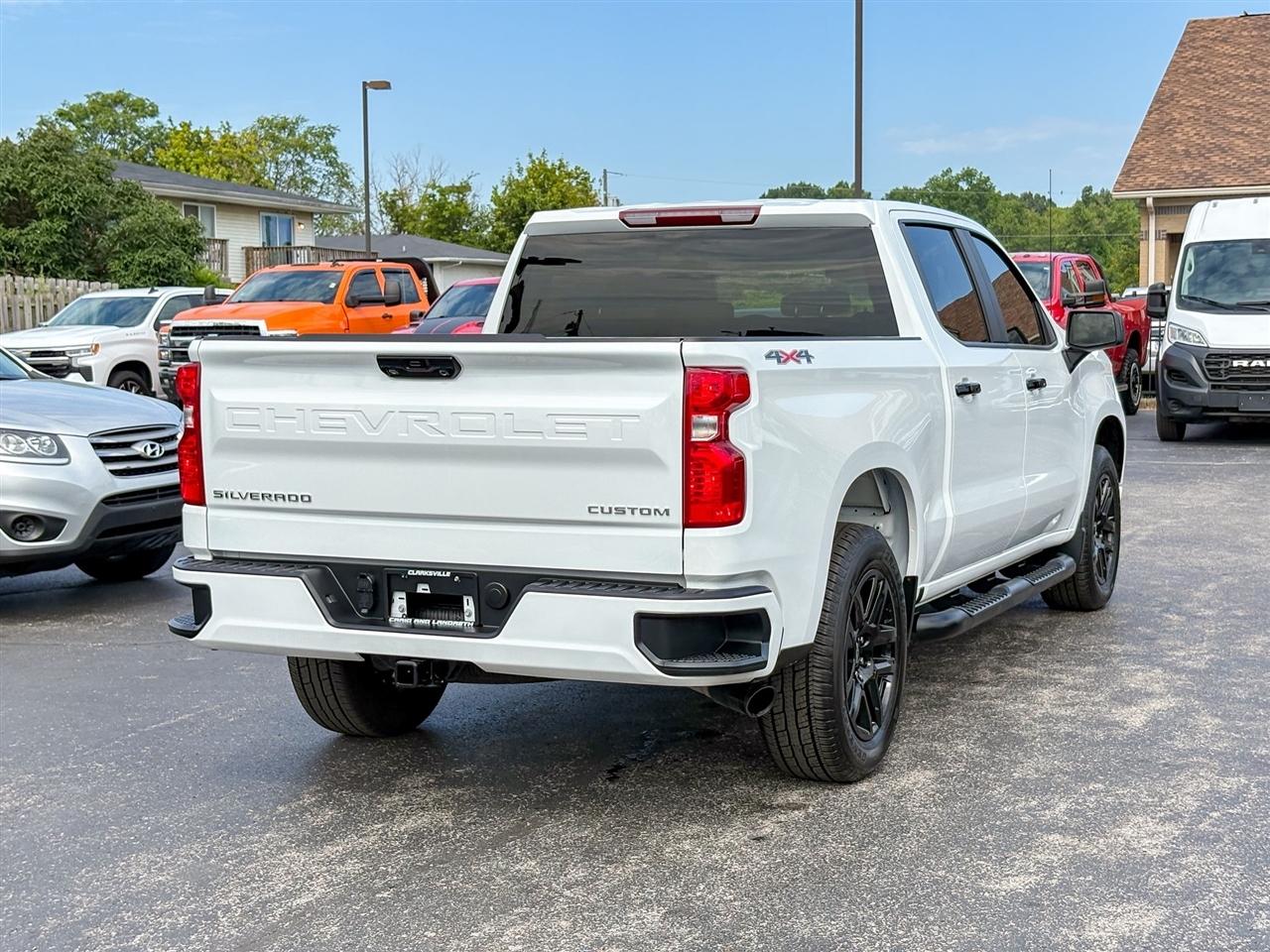 Chevrolet Silverado 1500  2025
