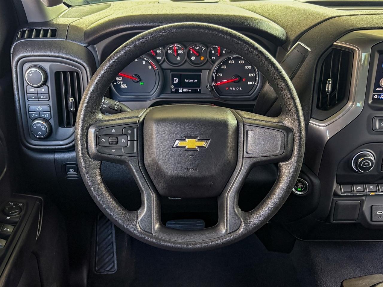 Chevrolet Silverado 1500  2025
