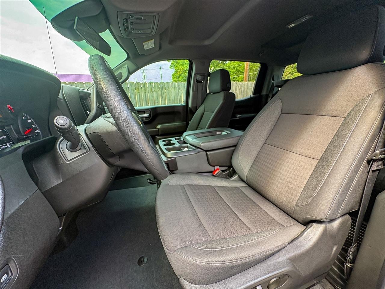 Chevrolet Silverado 1500  2025
