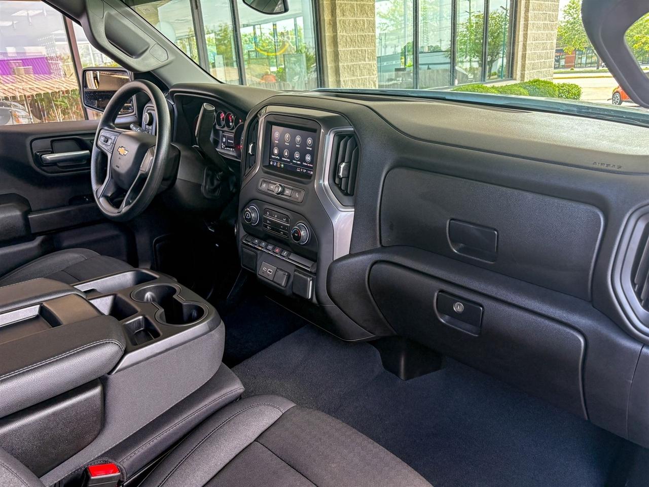 Chevrolet Silverado 1500  2025