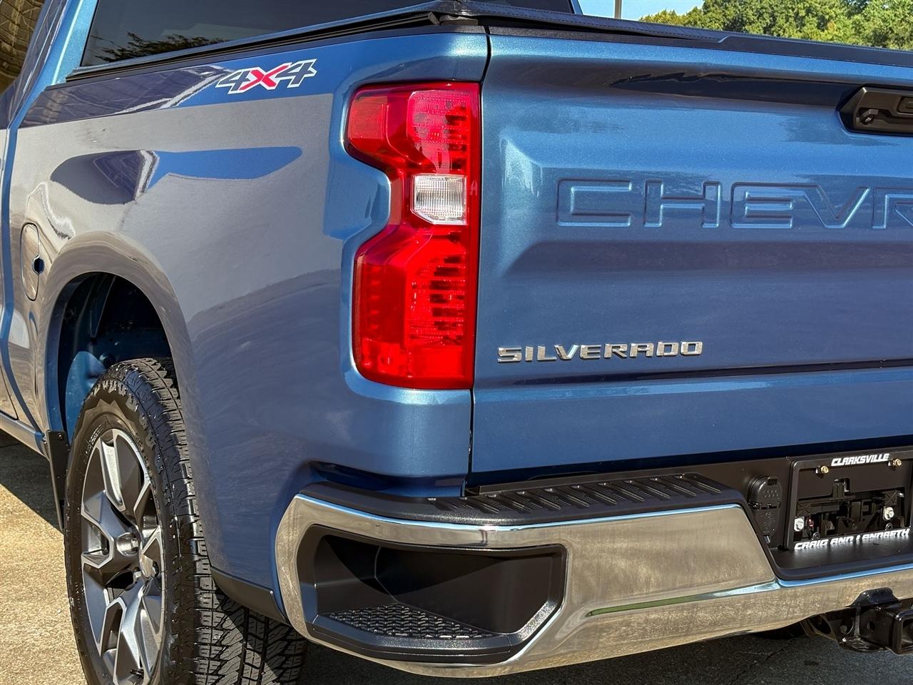 Chevrolet Silverado 1500  2024