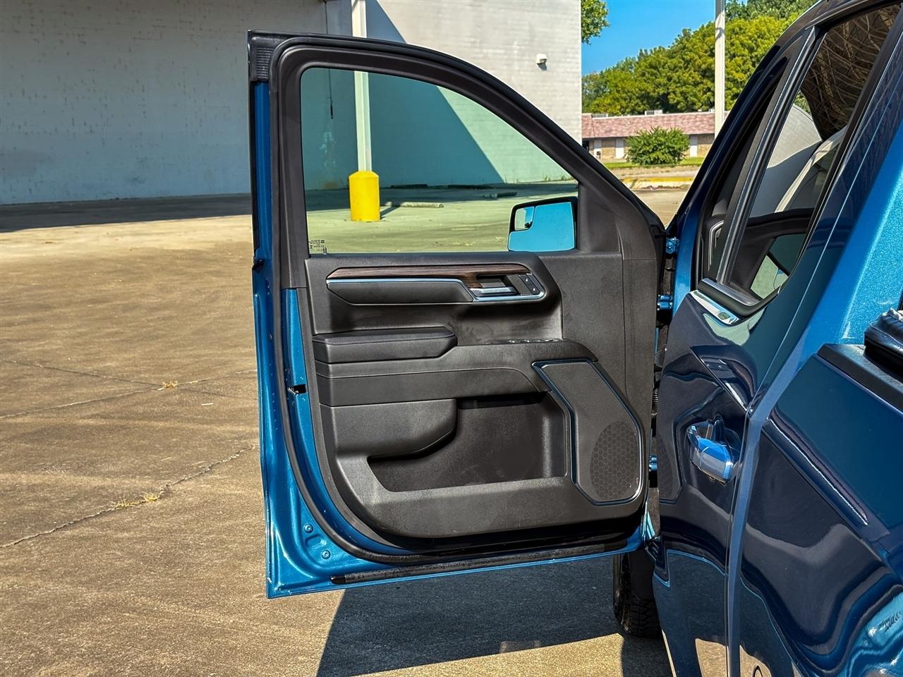 Chevrolet Silverado 1500  2024