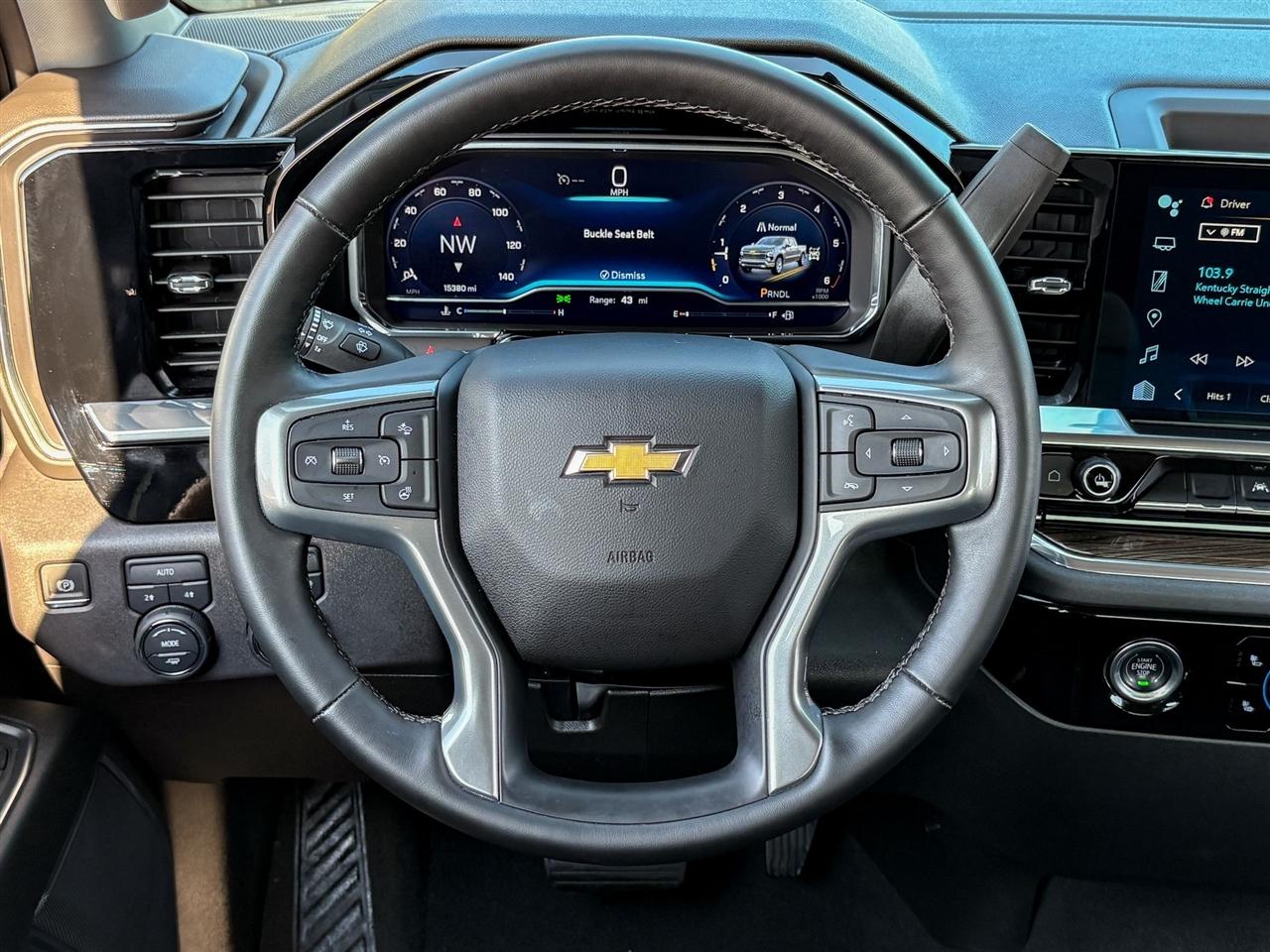 Chevrolet Silverado 1500  2024