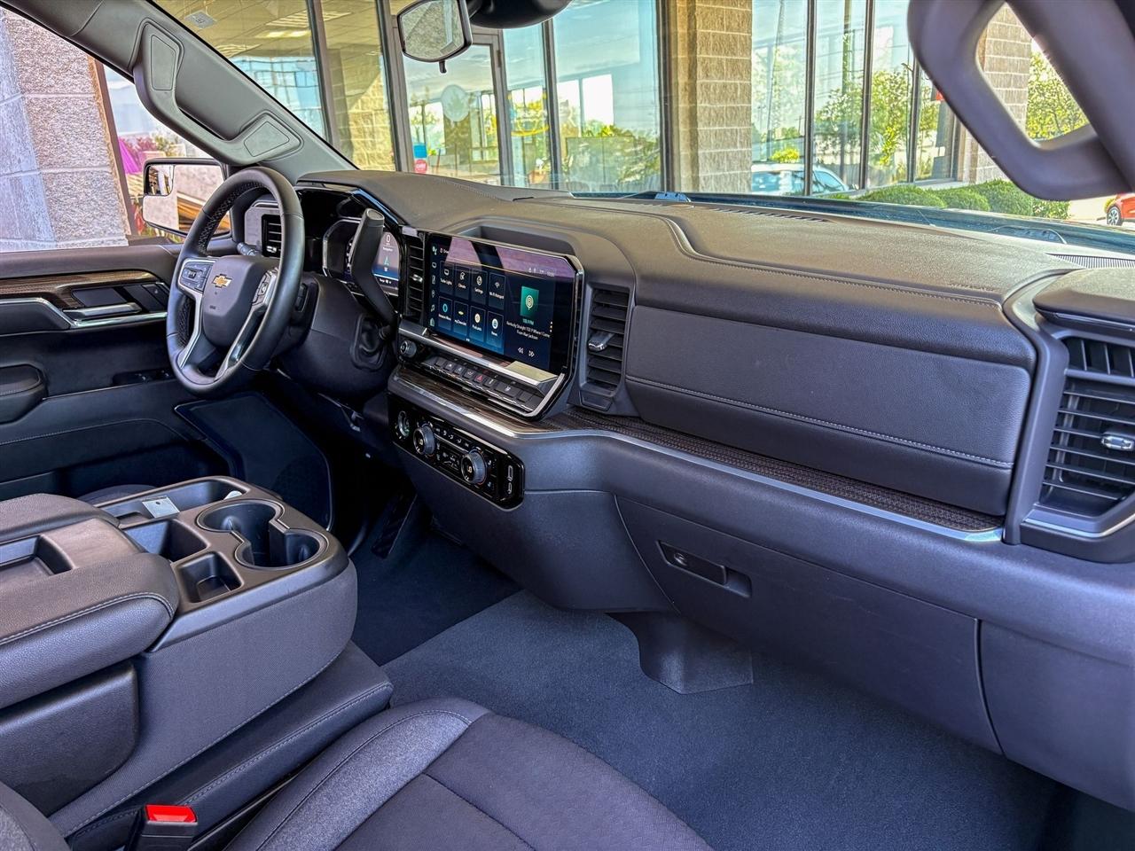 Chevrolet Silverado 1500  2024