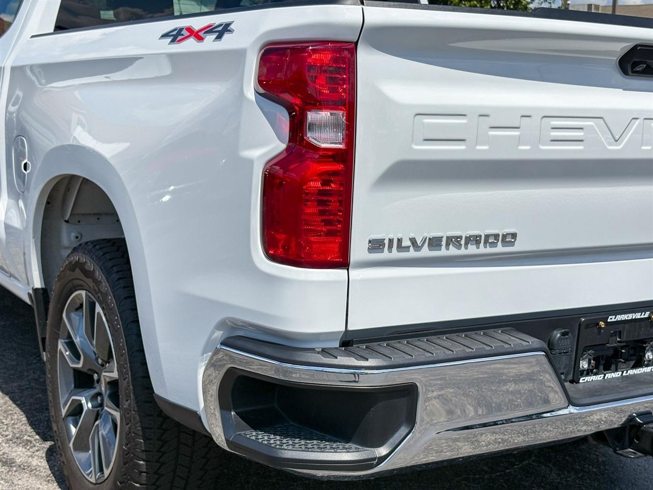 Chevrolet Silverado 1500  2024