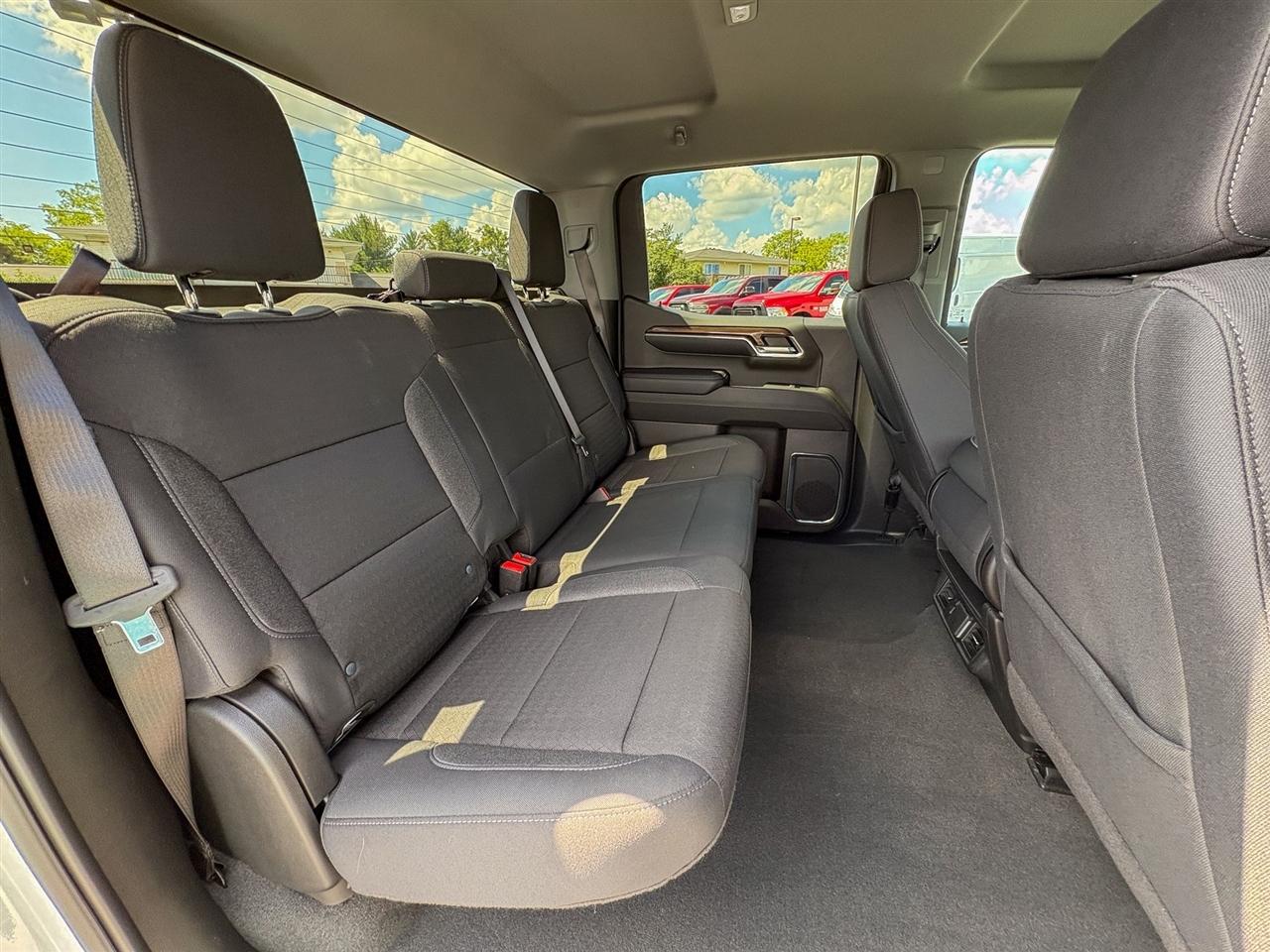 Chevrolet Silverado 1500  2024