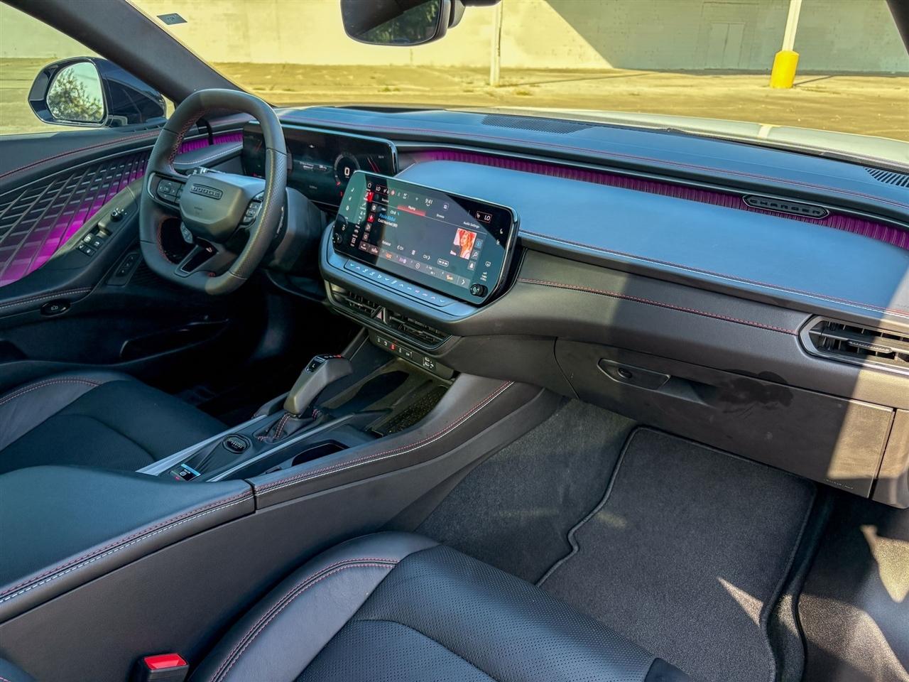 Dodge Charger  2026