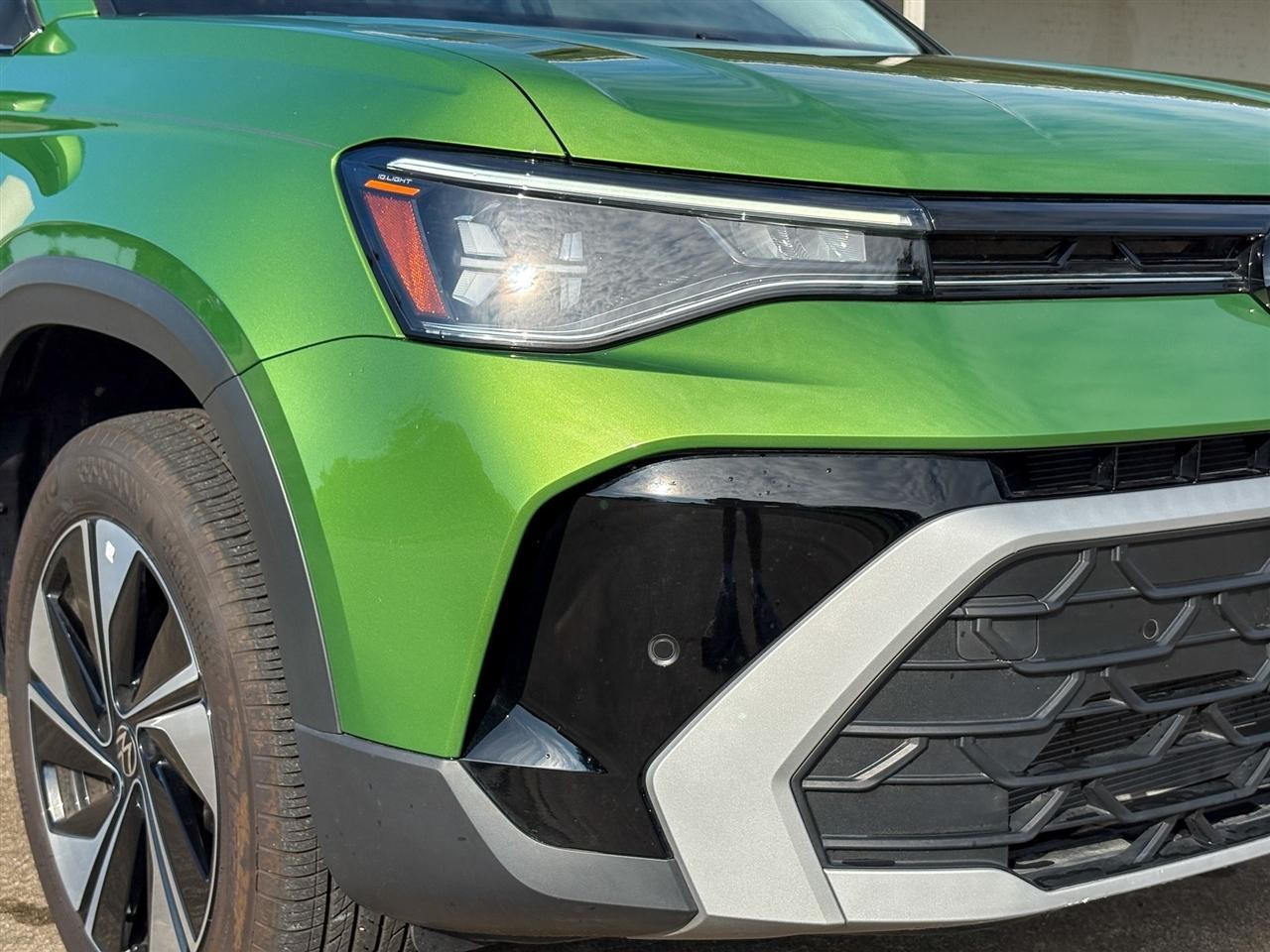 Volkswagen Taos  2025
