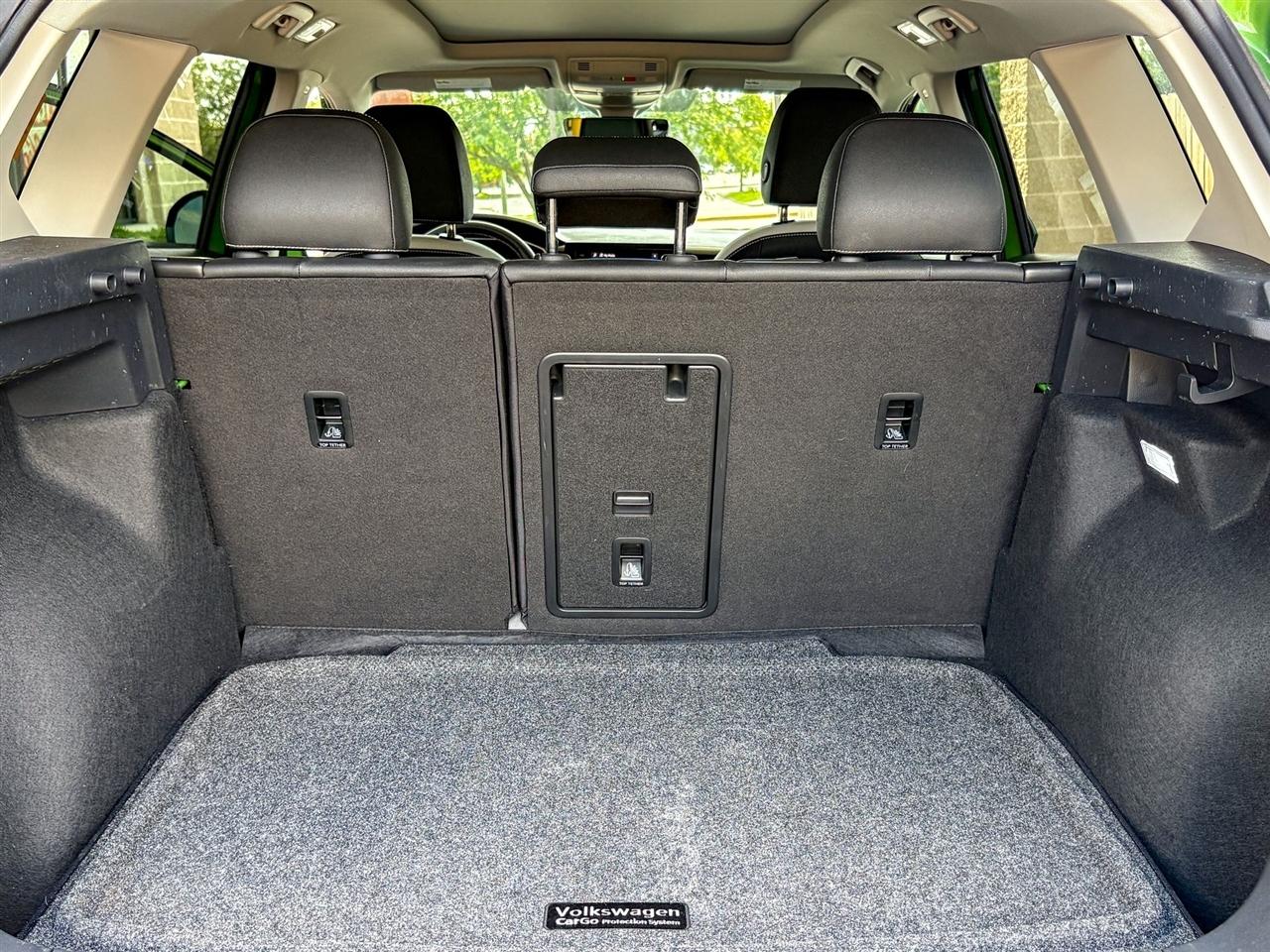 Volkswagen Taos  2025