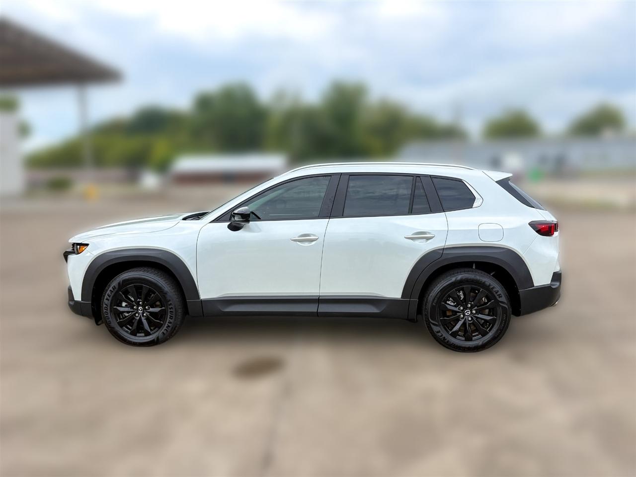 Mazda CX-50  2025