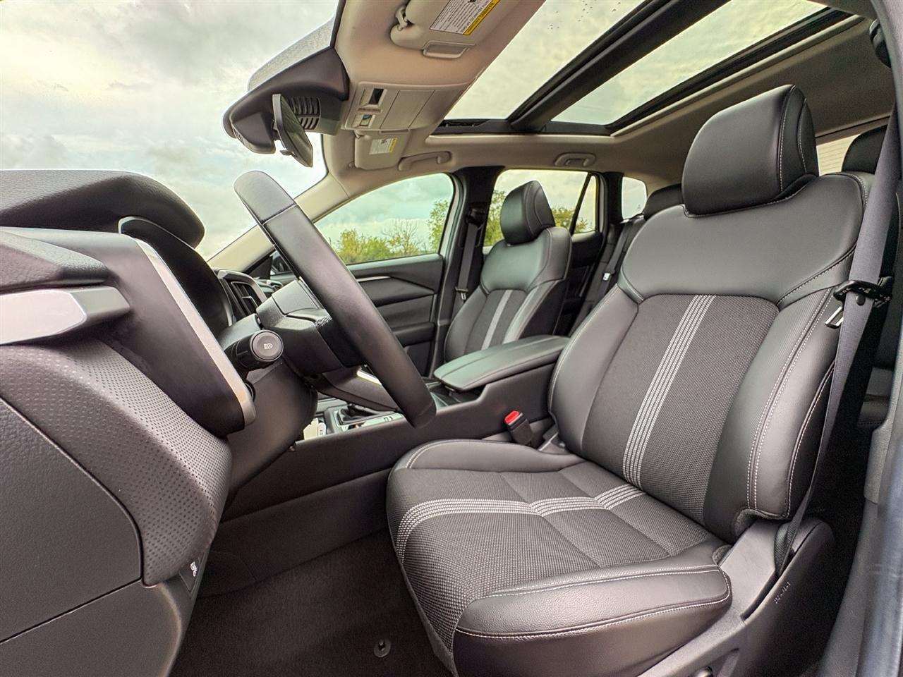Mazda CX-50  2025