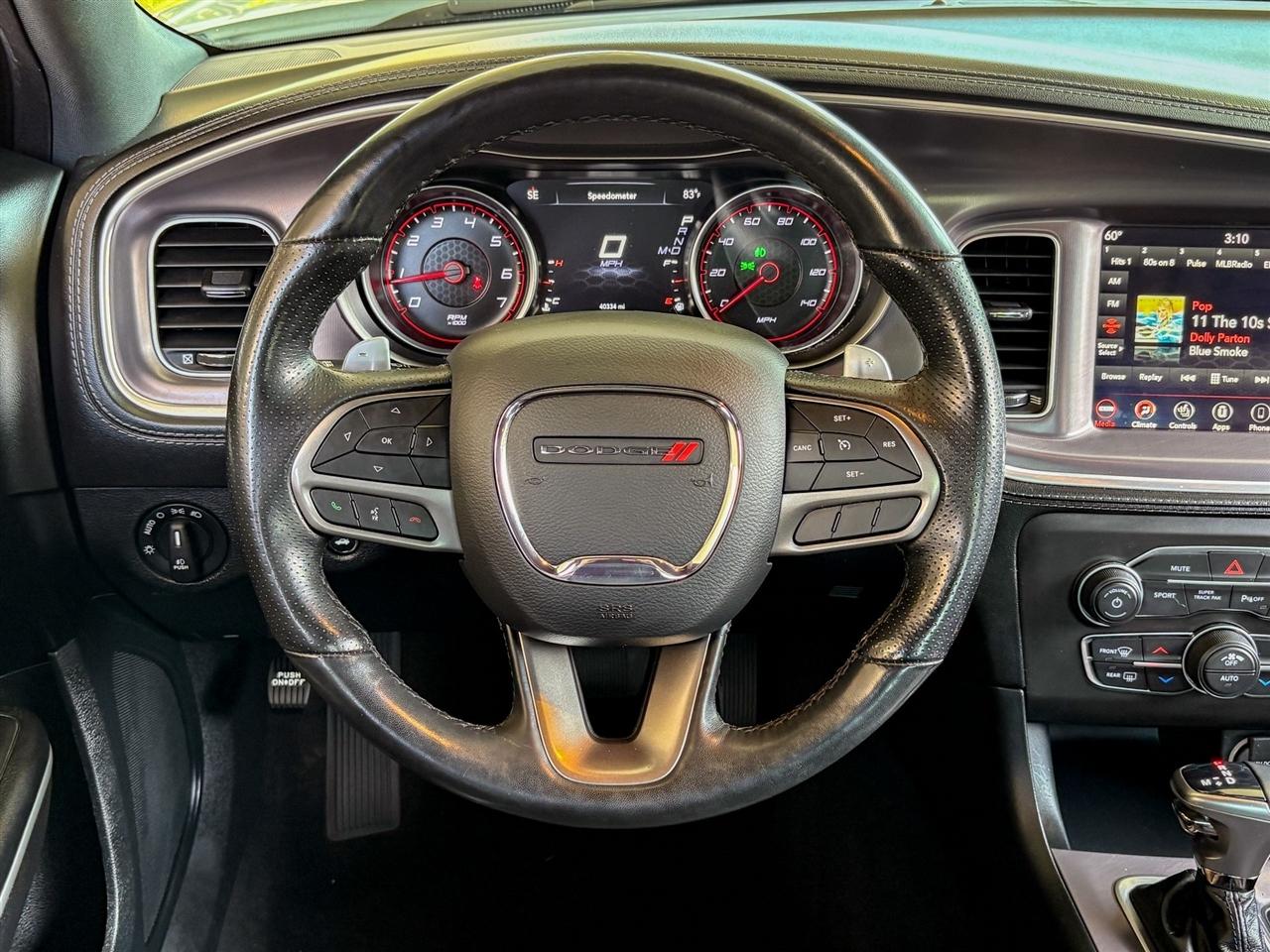Dodge Charger  2021