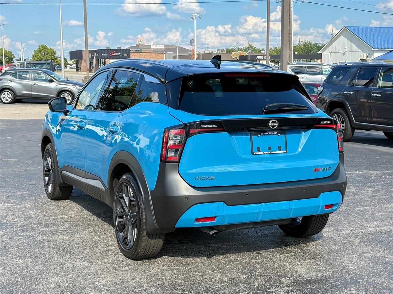 Nissan Kicks  2025