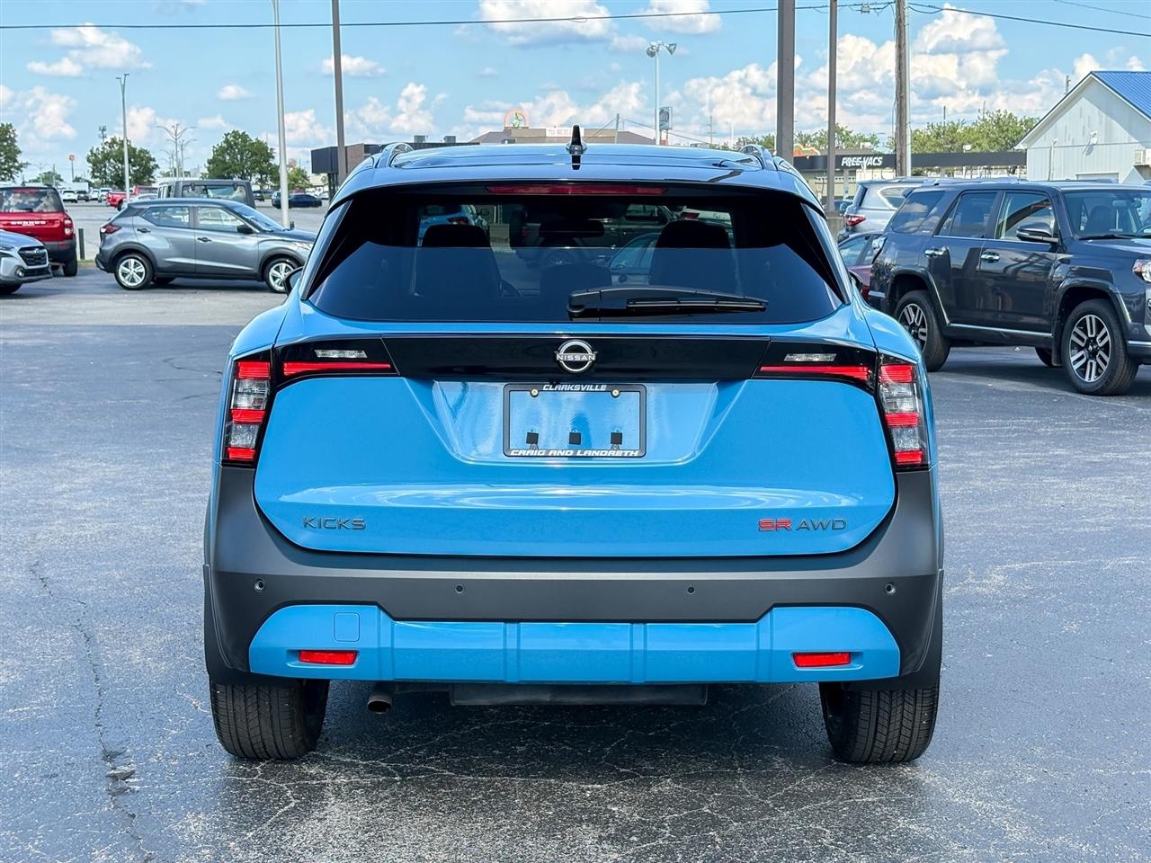 Nissan Kicks  2025