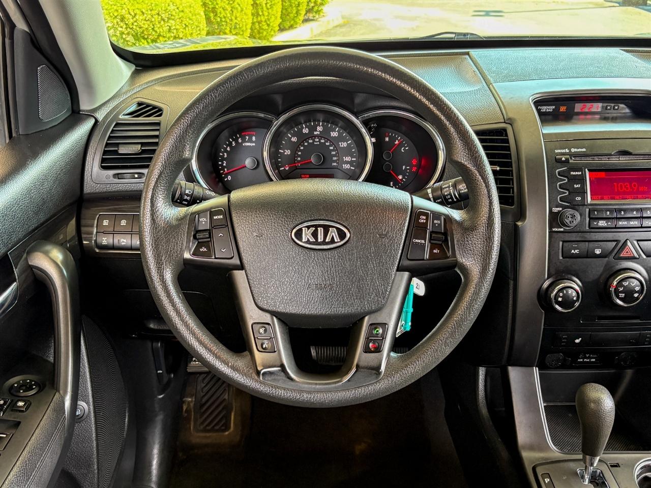 Kia Sorento  2012