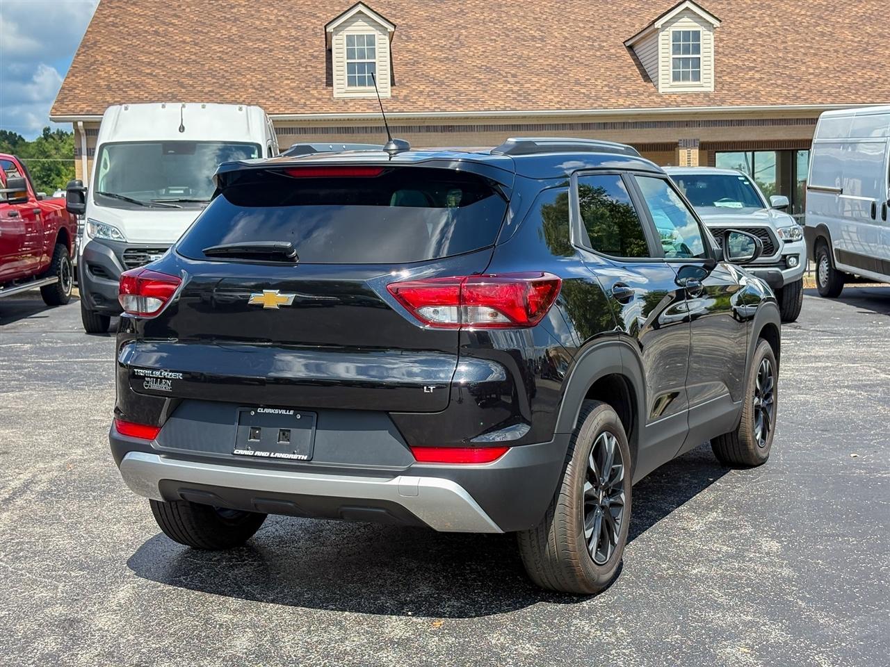 2023 Chevrolet TrailBlazer LT - Photo 11