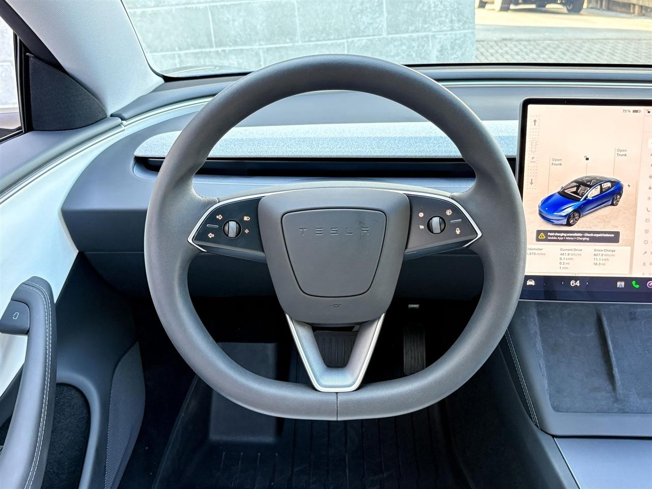 Tesla Model 3  2025