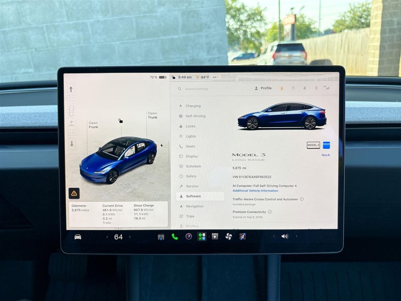 Tesla Model 3  2025