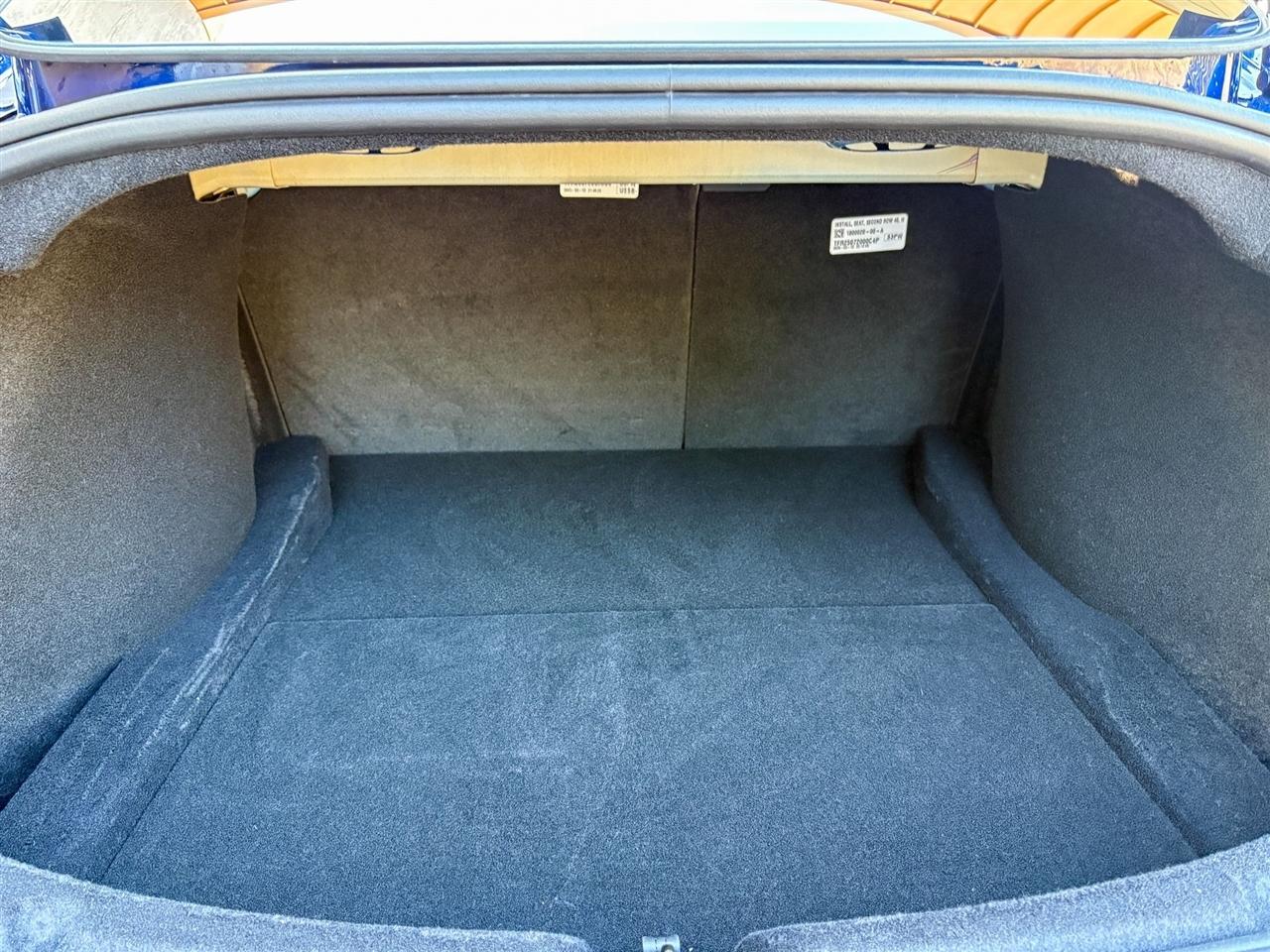 Tesla Model 3  2025