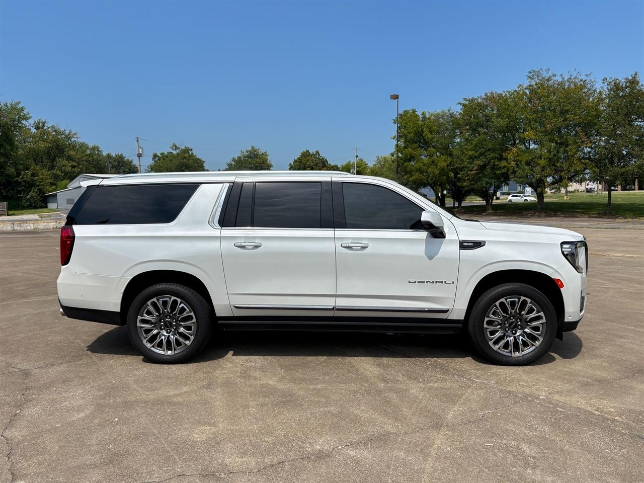 GMC Yukon XL  2023