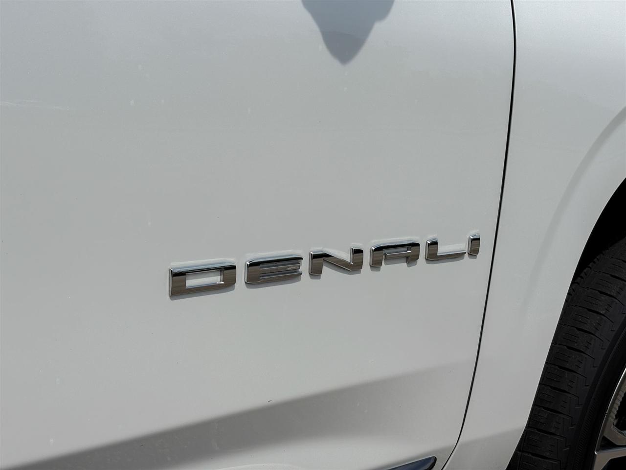 GMC Yukon XL  2023