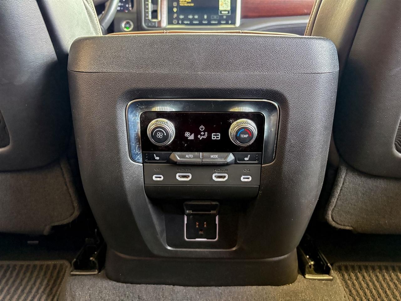 GMC Yukon XL  2023